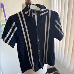 Pre loved Reiss Kids Black and White Striped Button Down Shirt, used like new.